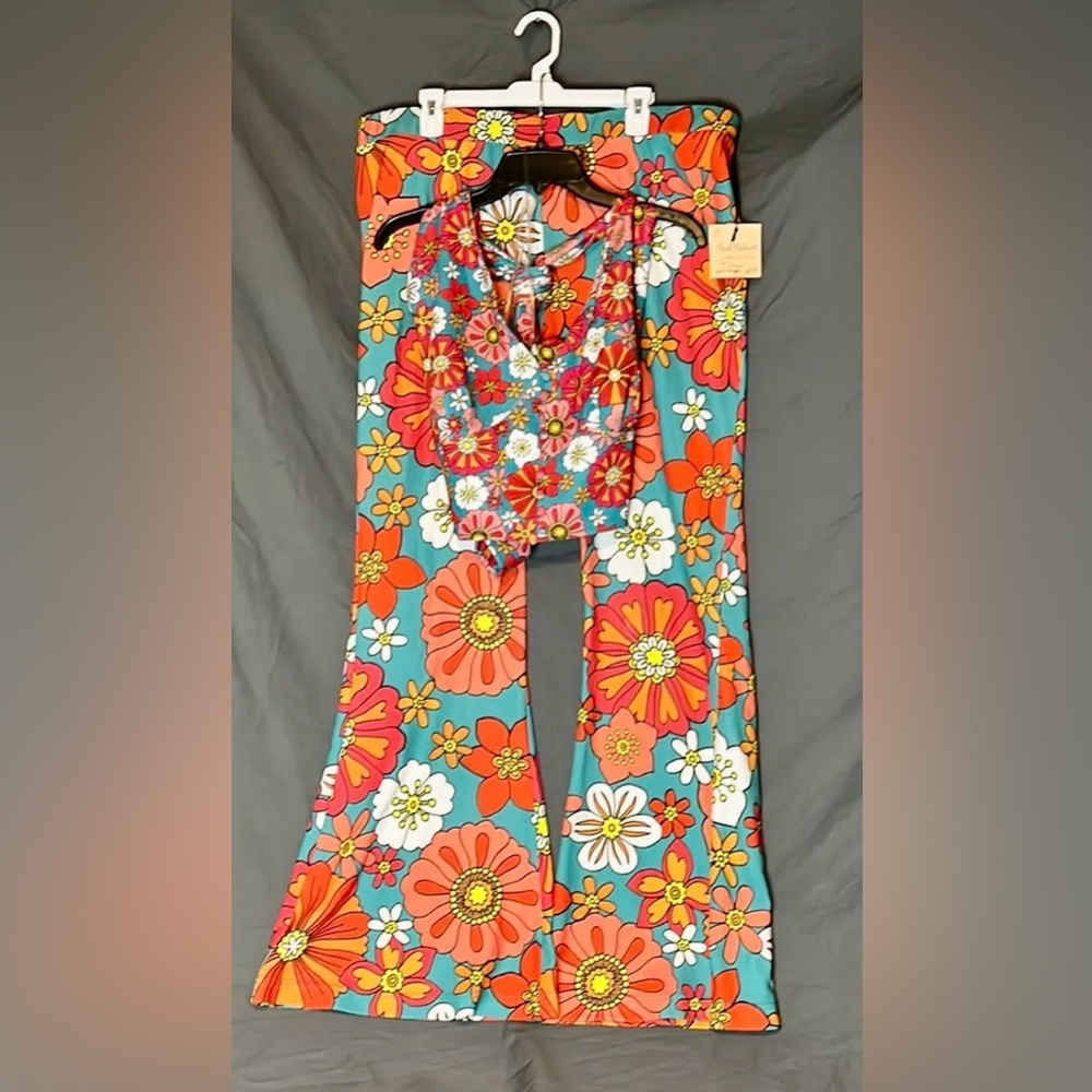 Smak Parlour Halter & Pants Set